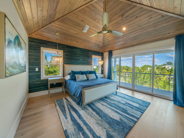 Exquisite 4 Bedroom Vacation Rental with Great Amenities